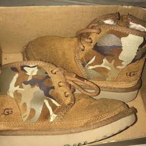Toddler boy camo Ugg Neumel boot